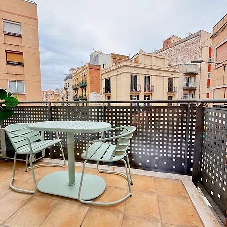 Crysoyle Ii Barcelona Next To Camp Nou Οσπιταλέτ ντε Λιοβρεγάτ